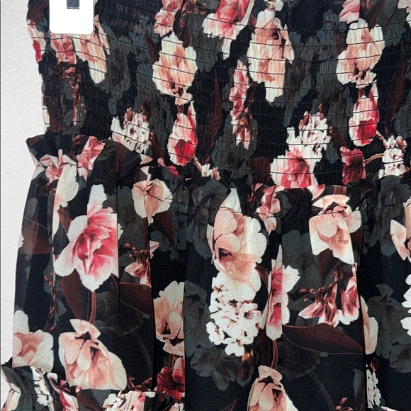 Blue Life Black and Pink Floral Mini Skirt - Picture 4 of 4